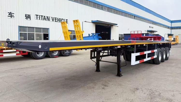 坦桑尼亚出售三轴平板拖车