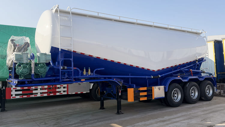 津巴布韦出售干散货罐车拖车