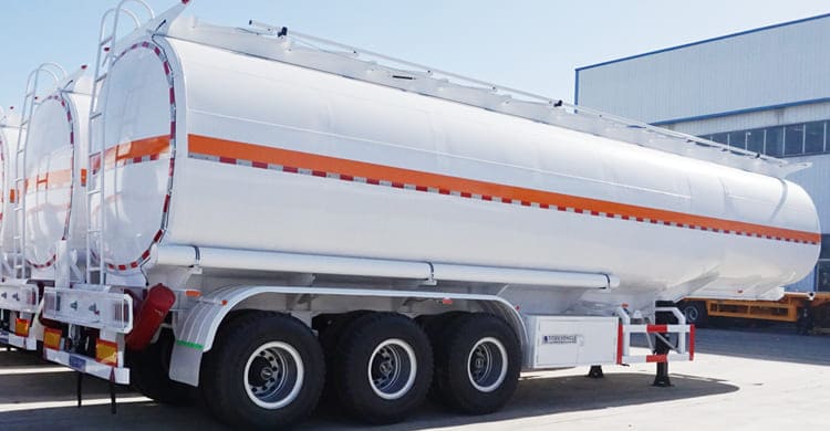 3 Axle 45000 Liters Fuel Tanker Semi Trailer for sale in Eritrea